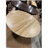 Image 2 : ROUND MARBLE TOP TABLE WITH PEDESTAL BASE