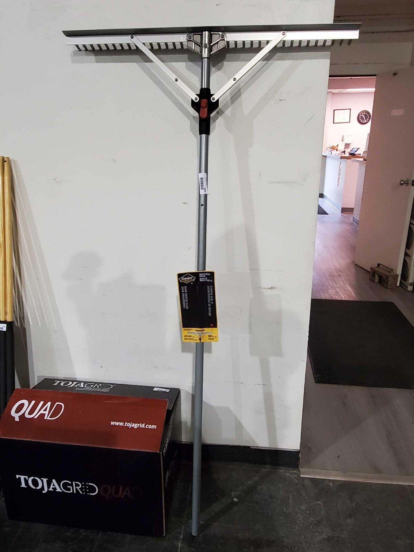 New Garant Pro Series Landscaping Rake with Folding 36