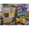 Image 1 : Takis Kettlez Typhoon Jalapeno Potato Chips 10x200g