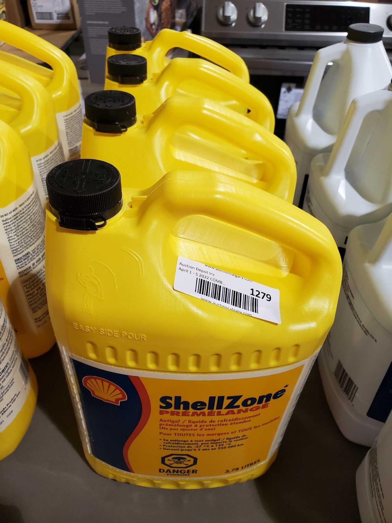 Shell Zone Premixed Extended Life Antifreeze/Coolant 4x3.78L