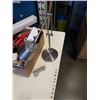 Image 2 : LOT OF ELECTRONICS, PLUGS, THERMOSTAT, LINEAR ACTUATOR