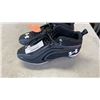 Image 2 : UNDER ARMOR SIZE 11 FOOTBALL CLEATS