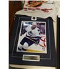 Image 2 : 2 SIGEND CANUCK 8" X 10" BERTUZZI AND NASLUND 2/3 OF THE WESTCOAST EXPRESS WITH 2 '94 PLAYOFF TOWELS