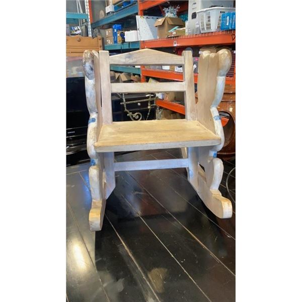 WOODEN TEDDY BEAR ROCKING CHAIR