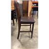 Image 8 : 2 LEATHER LOOK STOOLS
