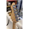 Image 8 : PEAVY RAPTOR PLUS EXP ELECTRIC GUITAR