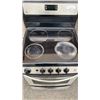 Image 8 : STAINLESS GE FREESTANDING RANGE OVEN