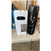 Image 2 : AS NEW SODA STREAM FIZZI ONE TOUCH SPARKLING WATER MAKER - CO2 BOTTLE NOT INCLUDED