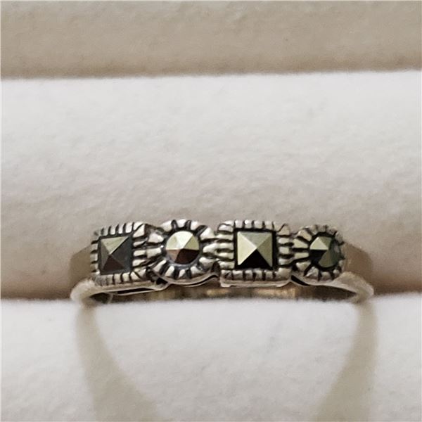 SILVER MARCASITE RING (~SIZE 6.5)