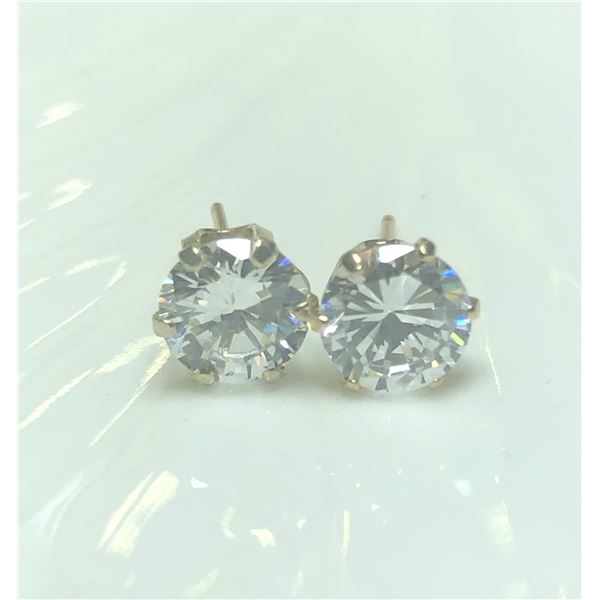 10K YELLOW GOLD CUBIC ZIRCONIA EARRINGS