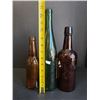 Image 4 : (3) Vintage Colored Bottles