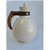 Image 2 : Pacific Pottery Carafe with Wooden Handle