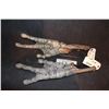 Image 2 : AQUAMAN TRENCHER CREATURE MATCHED PAIR OF HANDS 11 SUPER HERO