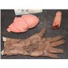 Image 2 : SILICONE SEVERED PENIS ZOMBIE HAND AND HEART