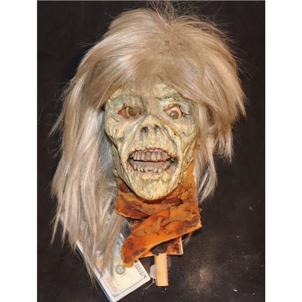 NIGHTMARE SISTERS 1988 SEVERED WITCH HEAD WITH WIG SCREEN MATCHED