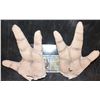 Image 2 : MUTANT ALIEN HANDS MATCHED PAIR