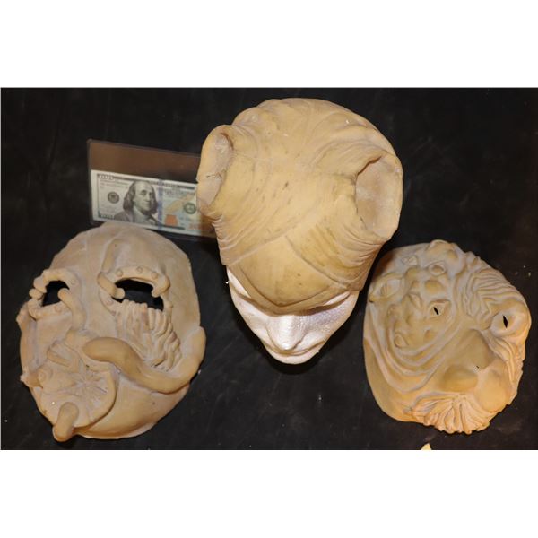 MUTANT ALIEN CREATURE SKULL CAPS LOT OF 3