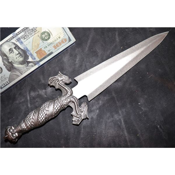BRAM STOKER'S DRACULA MYSTERY DAGGER CASTING