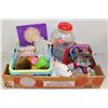 Image 1 : FLAT OF MISC TOYS
