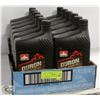 Image 1 : 12 LITRES OF PETRO-CANADA 15W-40 MOTOR OIL