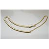 Image 1 : 30)  GOLD TONE 20" SOFT ARTICULATED NECKLACE.