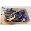 LARGE LOT OF HAIR TOOLS