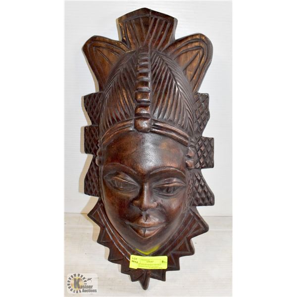 LARGE SOLID WOOD HIGHLY DETAILED FACE CARVING