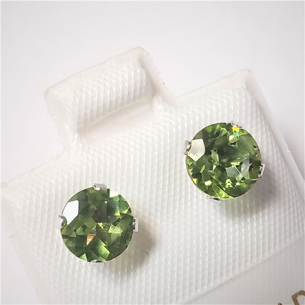 BZ644-86 10K PERIDOT(1.37CT) EARRINGS