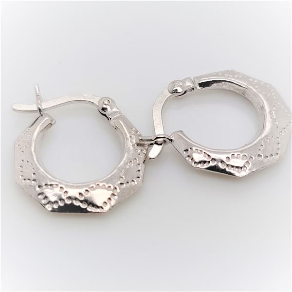 BZ644-75 SILVER SMALL HOOP EARRINGS