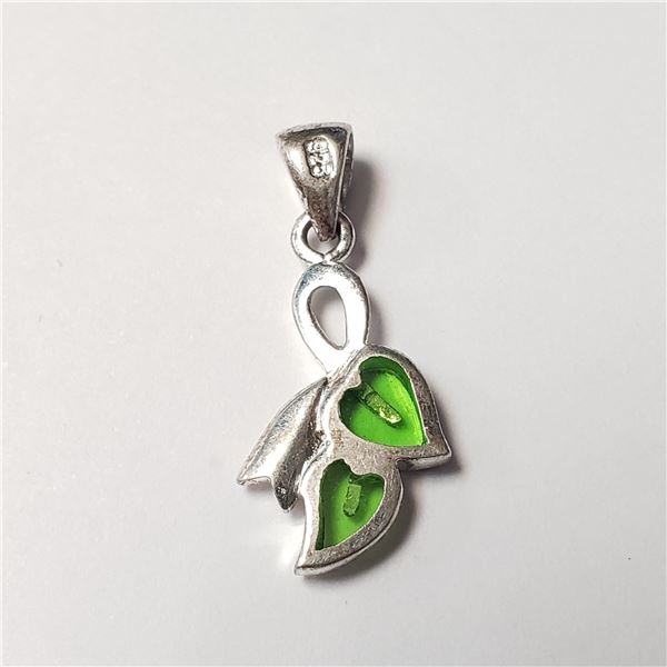 BZ644-88 SILVER GREEN GLASS PENDANT