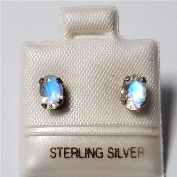 BZ644-93 SILVER MOONSTONE EARRINGS