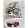 Image 1 : BOX WITH 17 ASSORTED SUNGLASSES