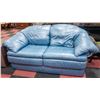 Image 1 : ELECTRIC BLUE LOVESEAT