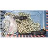 Image 1 : POLICE SEIZURE - BLUE LAUNDRY BASKET W/HD CHAIN W/