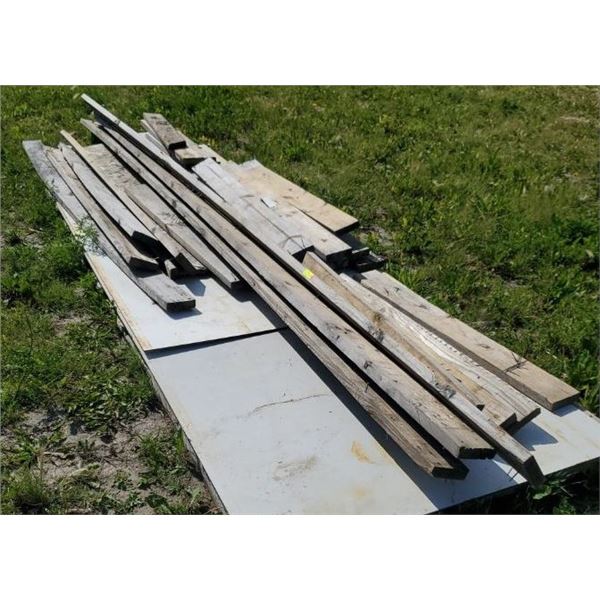 PALLET OF 2X6    3-16 FT LENGTH SOME WITH NAILS