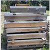 Image 1 : PALLET OF WINDOWS - WHITE METAL FRAME