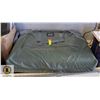 Image 1 : NEW MASSAGE TABLE