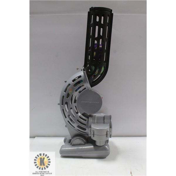 BALL THOWER AND BALLS