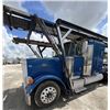 Image 1 : 2001 PETERBILT CAR HAULER BLUE TRUCK #41