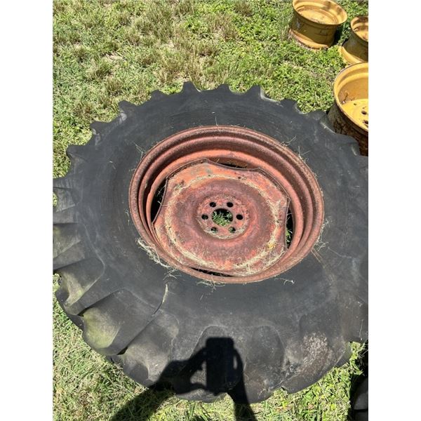 18.4-30 TRACTOR TIRE