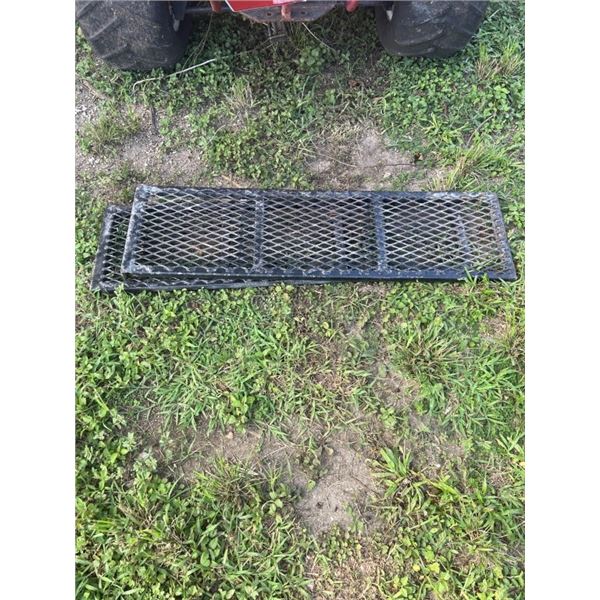 2X LAWN MOWER/ TRAILER RAMPS