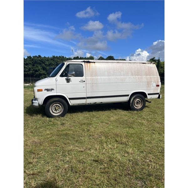 CHEVY VAN