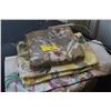 Image 1 : CURTAINS (2), PILLOW SHAMS (2) & VINTAGE FABRIC (5 PCS)