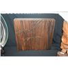 Image 2 : CARVED WOOD LAMP BASES, ANTHURIUM & BAMBOO MOTIF (2 PCS)