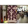 Image 2 : HAWAIIAN QUILT, WHITE ON MAROON, LOKILANI (100" X 100")
