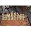 Image 2 : CHESS SET