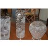 Image 3 : CUT CRYSTAL VASES (3 PCS)