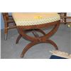 Image 2 : UPHOLSTERED STOOL