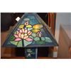 Image 2 : TIFFANY STYLE TABLE LAMP (20")