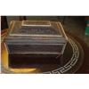 Image 1 : SEWING BOX